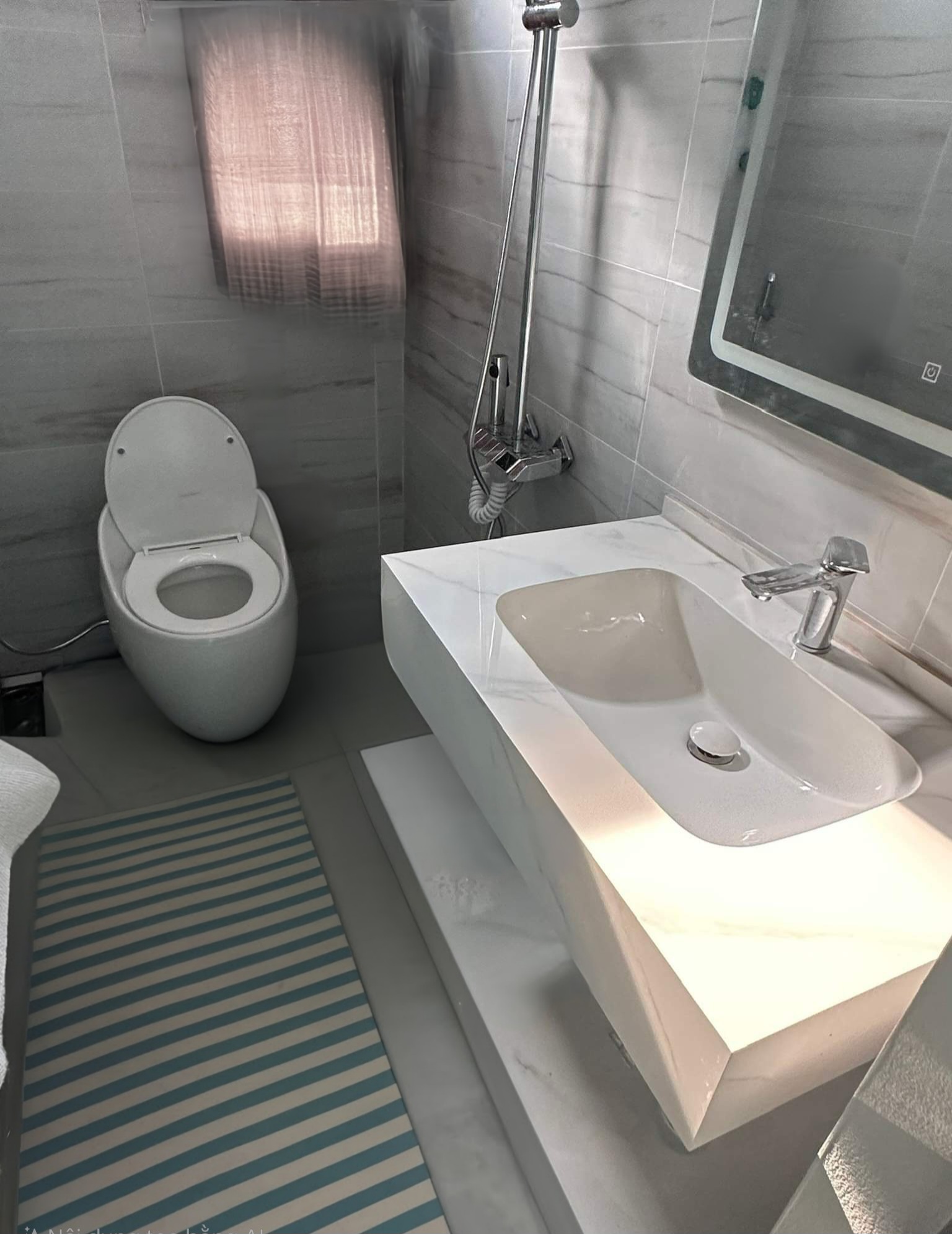 Cho thuê nhà mới, căn góc, Mai Hắc Đế, thang máy; vỉa hè 91m2* 5T- 31 Tr - Ảnh 2